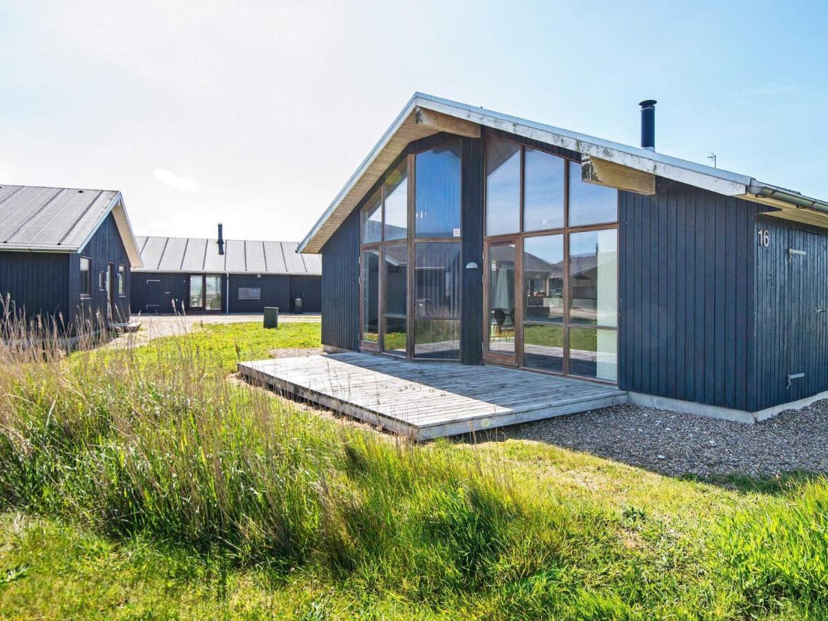 8 Person Holiday Home In Ulfborg Екстер'єр фото