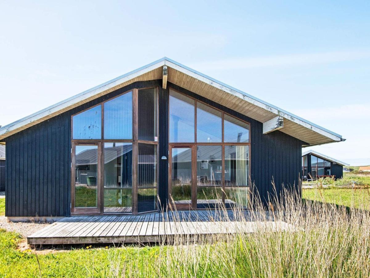 8 Person Holiday Home In Ulfborg Екстер'єр фото